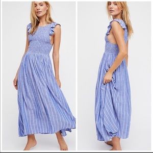 NWOT FREE PEOPLE BLUE CHAMBRAY MIDI DRESS